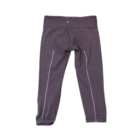 Lululemon Athletica Ruched Stitch Gray Capri Legging Pants Women's 8 - Picture 1 of 8